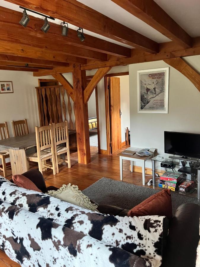 Chez Jallot - Upper Gite Vidaillat Exteriör bild